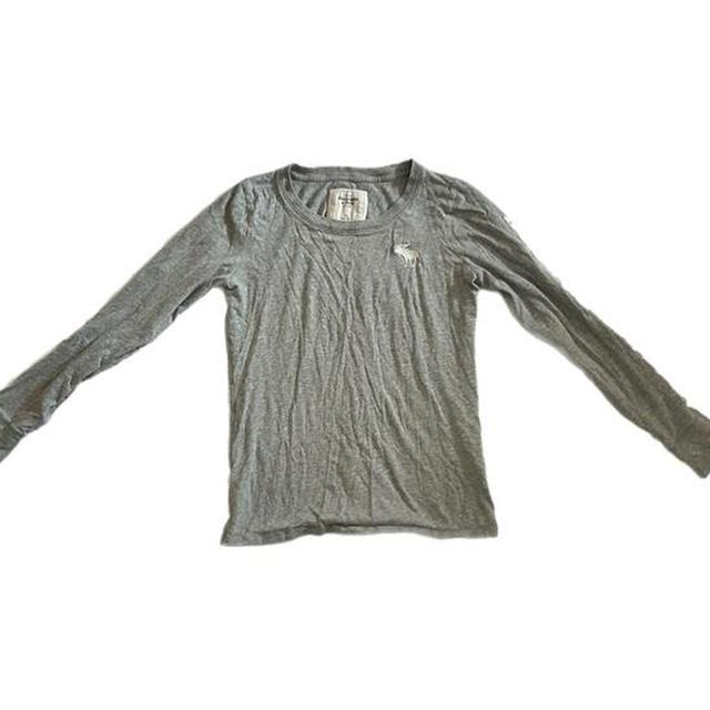 Abercrombie & Fitch Women's T-shirt - Grey - 8 on Productcaster.