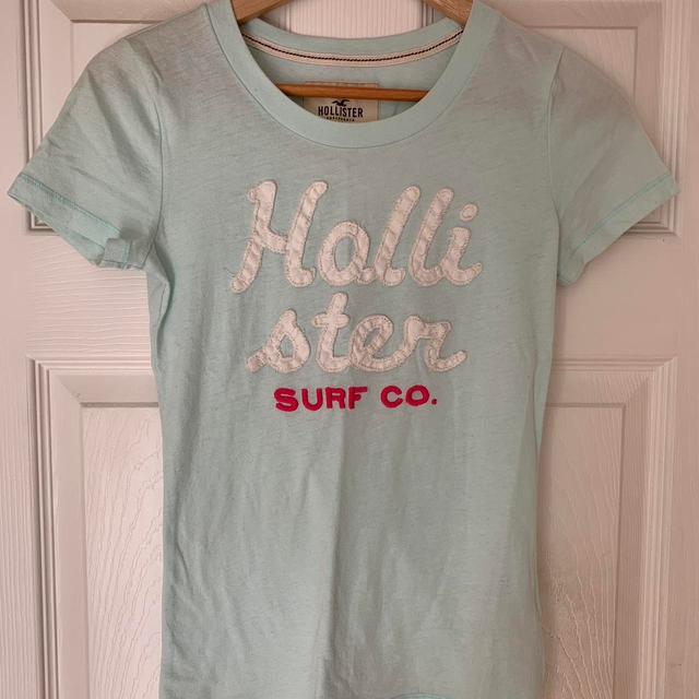 Hollister Co. Women's T-shirt - Blue/Green - S on Productcaster.