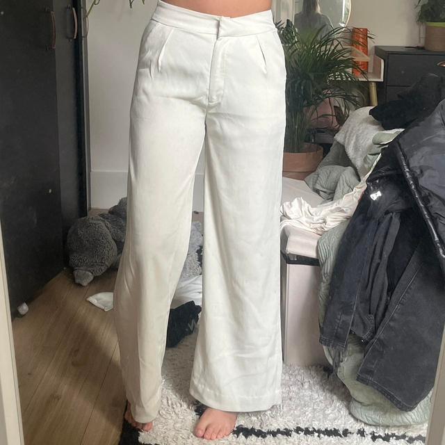 PrettyLittleThing Women's Tailored Trousers - White - UK 10 on Productcaster.