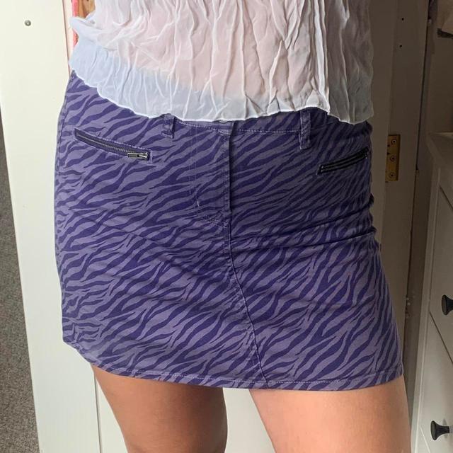 UNIQLO Women's Mini Skirt - Purple - UK 10 on Productcaster.