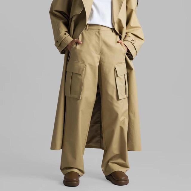 The Frankie Shop Women's Trousers - Tan - XS on Productcaster.