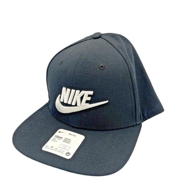 Nike Men's Hat - Black on Productcaster.