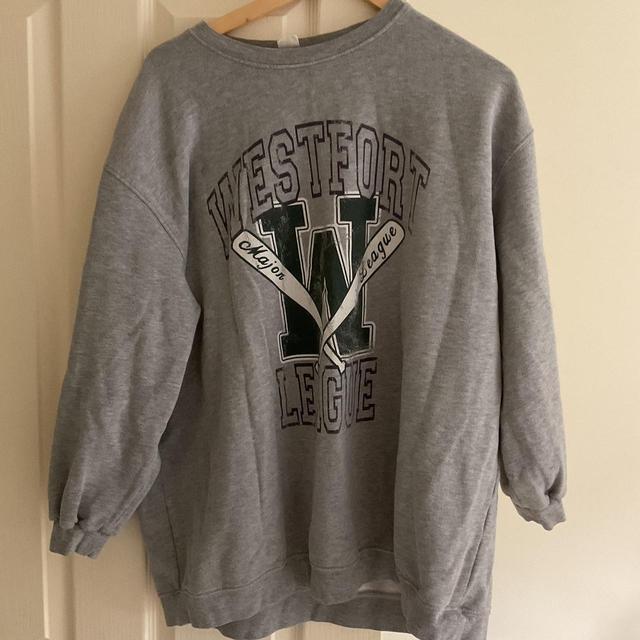 Urban Outfitters Women's Sweatshirt - Grey - M on Productcaster.