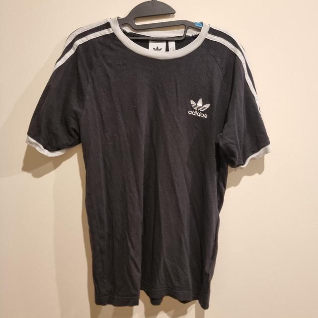 Adidas Men's T-shirt - Black - S on Productcaster.