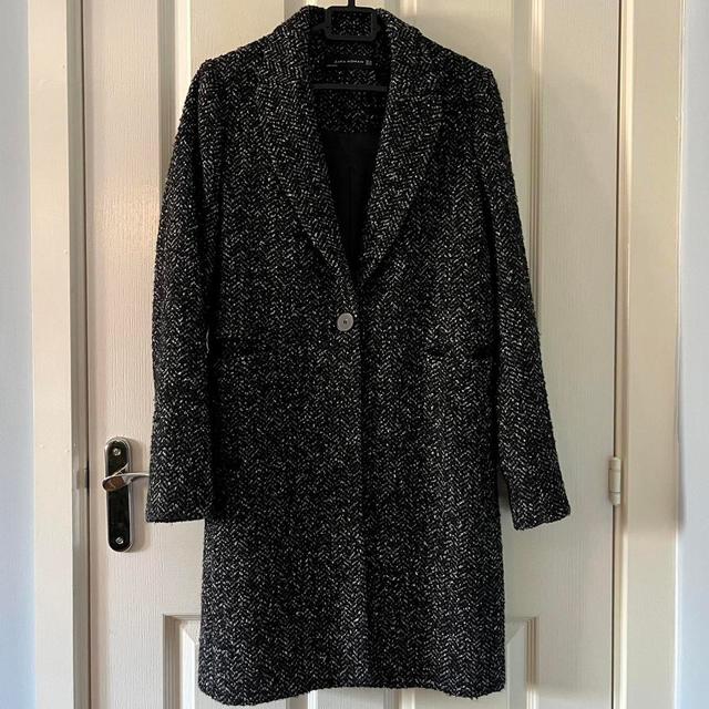 Zara Women's Going out Coat - Black/White - XS on Productcaster.