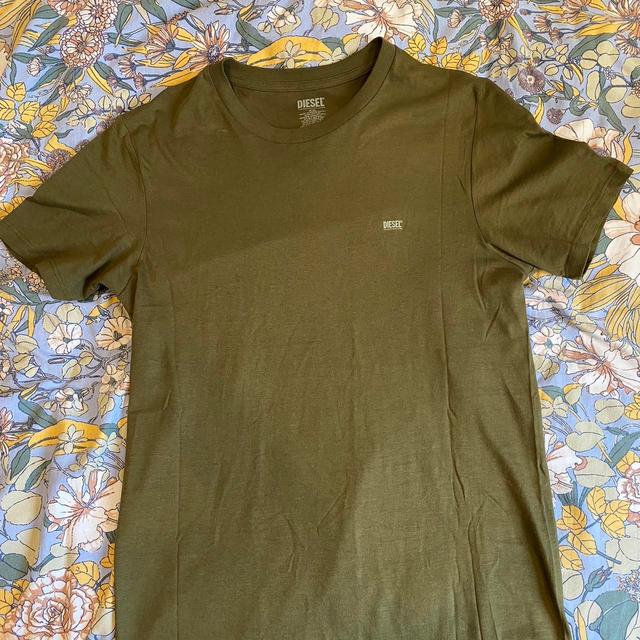 Diesel Women's T-shirt - Khaki - 8 on Productcaster.