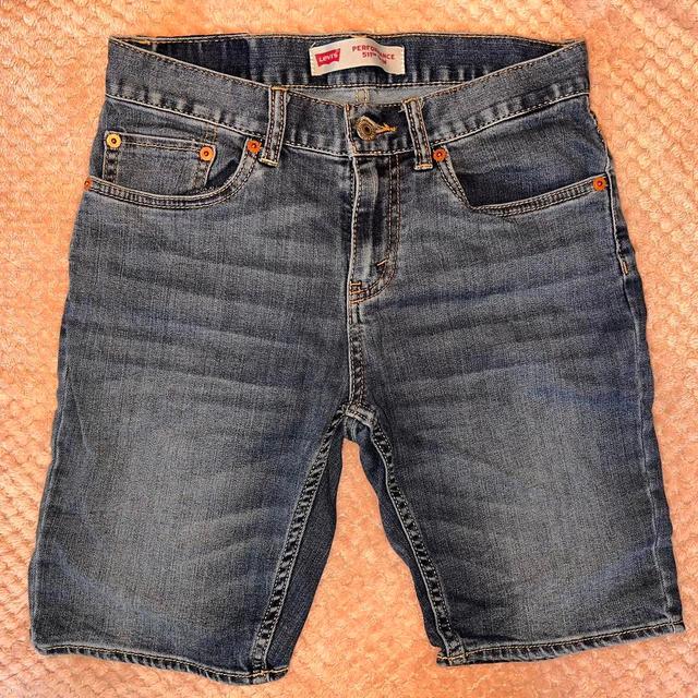 Levi's Men's Shorts - Blue - 26" on Productcaster.