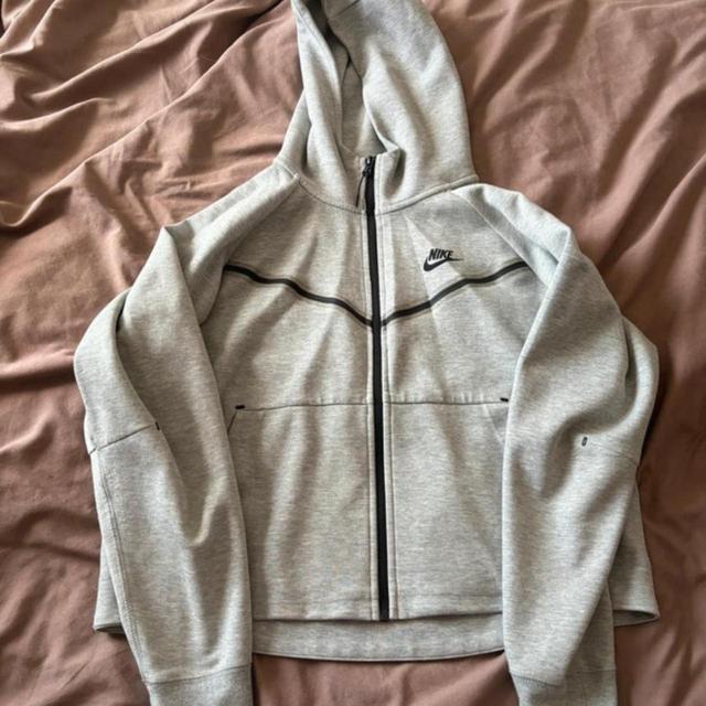 Nike Women's Hoodie - Grey/Black - M on Productcaster.