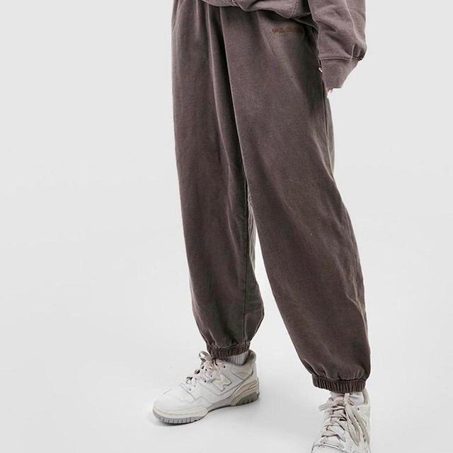 Boohoo Women's Sweatpants - Brown - S on Productcaster.