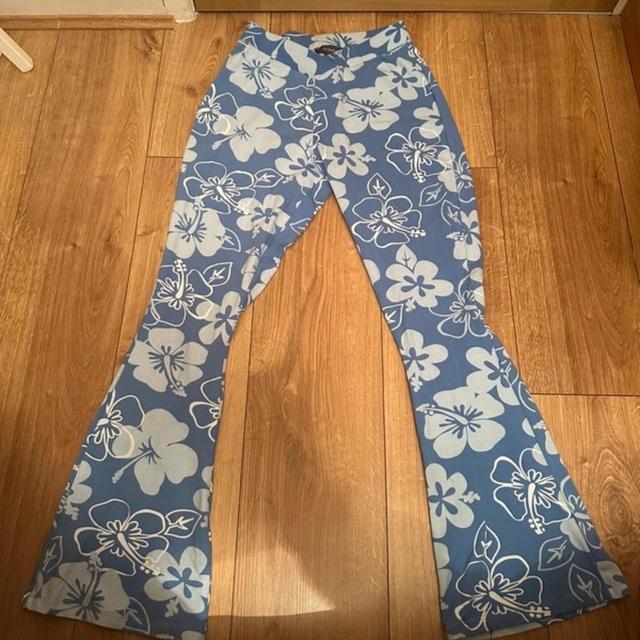 Primark Women's Trousers - Blue/White - UK 10 on Productcaster.