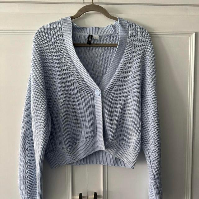 H&M Women's Jumper - Blue/White - M on Productcaster.