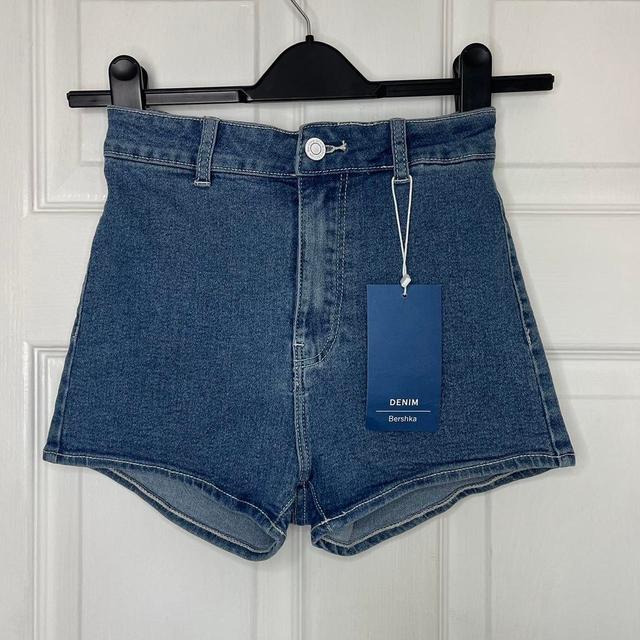 Bershka Women's Shorts - Blue/Navy - UK 6 on Productcaster.