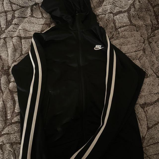 Nike Men's Hoodie - Black - S on Productcaster.