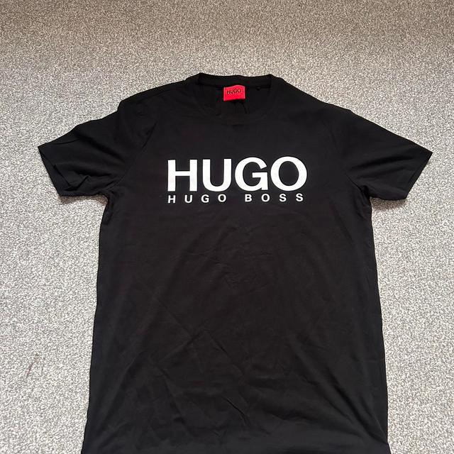 Hugo Boss Men's T-shirt - Black/White - S on Productcaster.