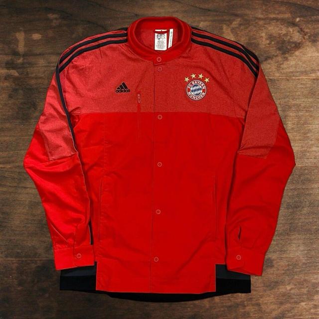 Adidas Men's Lightweight Jacket - Red - L on Productcaster.