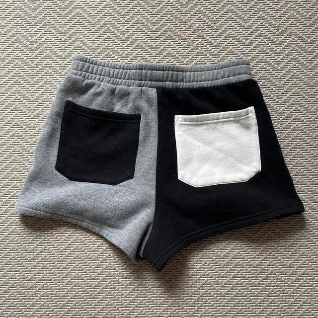 Santa Cruz Women's Shorts - Black/White - S on Productcaster.