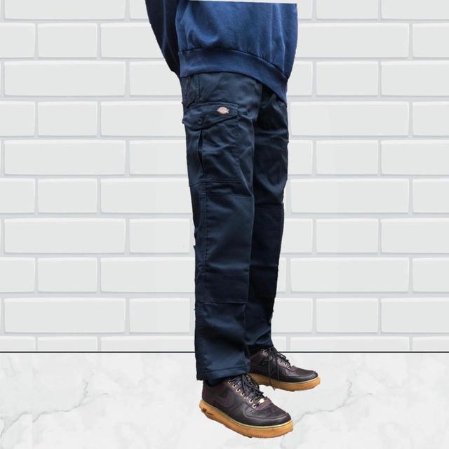 Dickies Men's Straight leg Cargo Trousers - Navy/Blue - 30" on Productcaster.