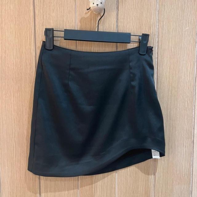 Bershka Women's Mini Skirt - Black - XS on Productcaster.