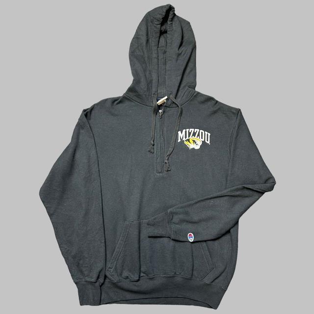 Champion Men's Hoodie - Black - S on Productcaster.