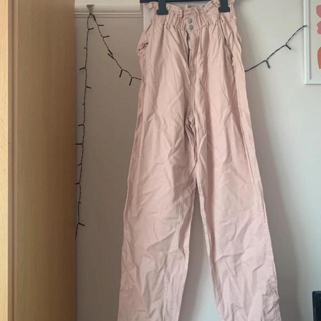 H&M Women's Trousers - Pink - UK 6 on Productcaster.