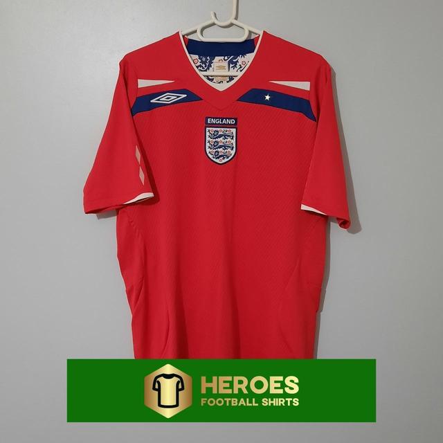 Umbro Men's T-shirt - Red - L on Productcaster.