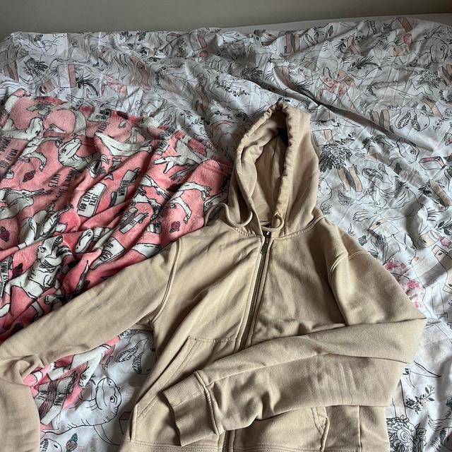 H&M Women's Hoodie - Tan/Cream - 10 on Productcaster.