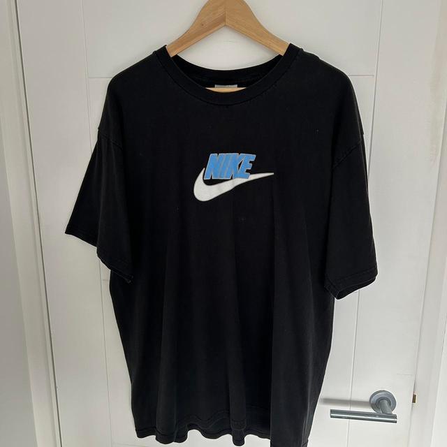 Nike Men's T-shirt - Black - L on Productcaster.