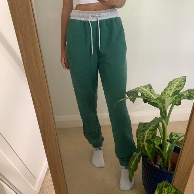 Primark Women's Sweatpants - Green - UK 6 on Productcaster.