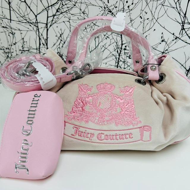 Juicy Couture Women's Shoulder bags - Pink/Cream on Productcaster.