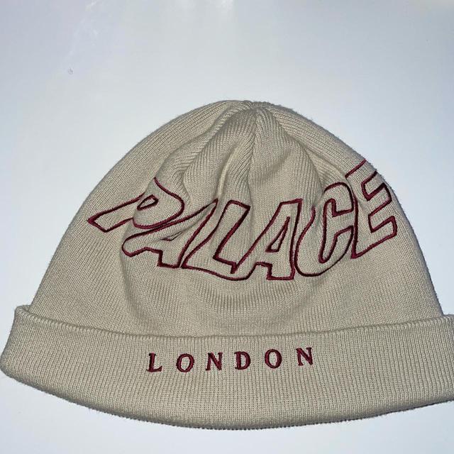 Palace Men's Hat - Cream/Pink on Productcaster.