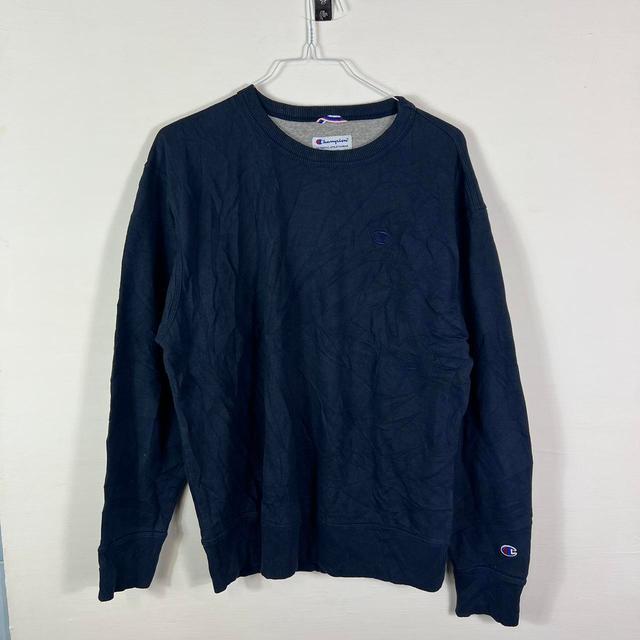 Champion Men's Sweatshirt - Navy - L on Productcaster.