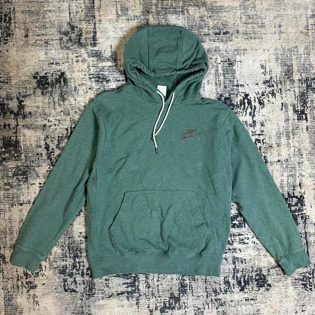 Nike Men's Hoodie - Green - M on Productcaster.