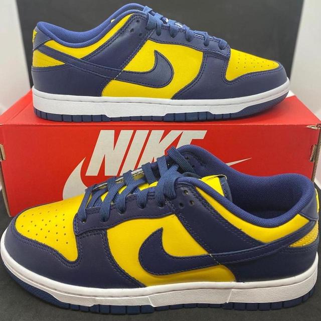 Nike Men's Trainers - Yellow/Navy - UK 7.5 on Productcaster.