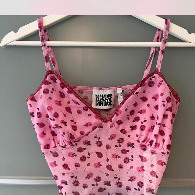 Reclaimed Vintage Women's Crop top - Pink - 8 on Productcaster.