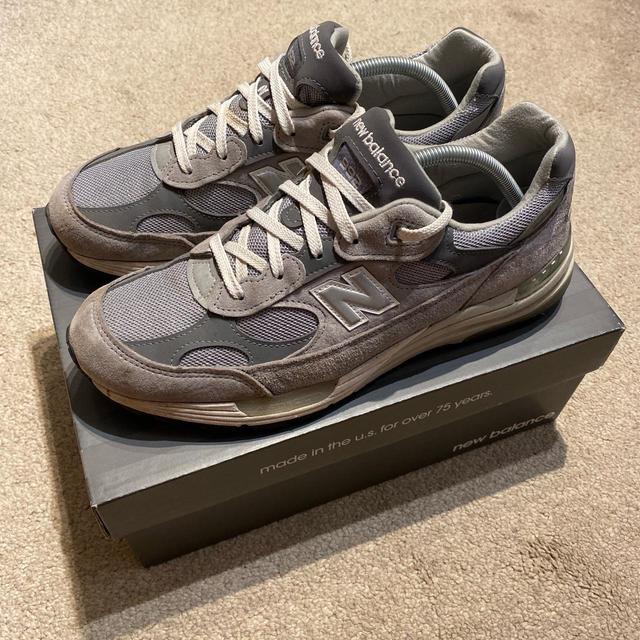 New Balance Men's Trainers - Grey/White - UK 10 on Productcaster.