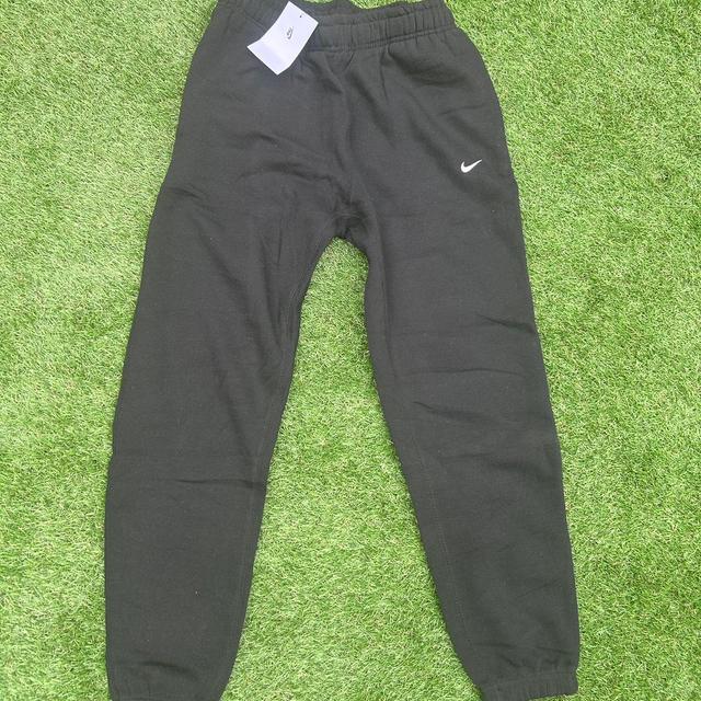 Nike Men's Sweatpants - Black - S on Productcaster.