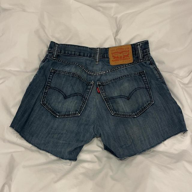 Levi's Women's Shorts - Blue - XS on Productcaster.