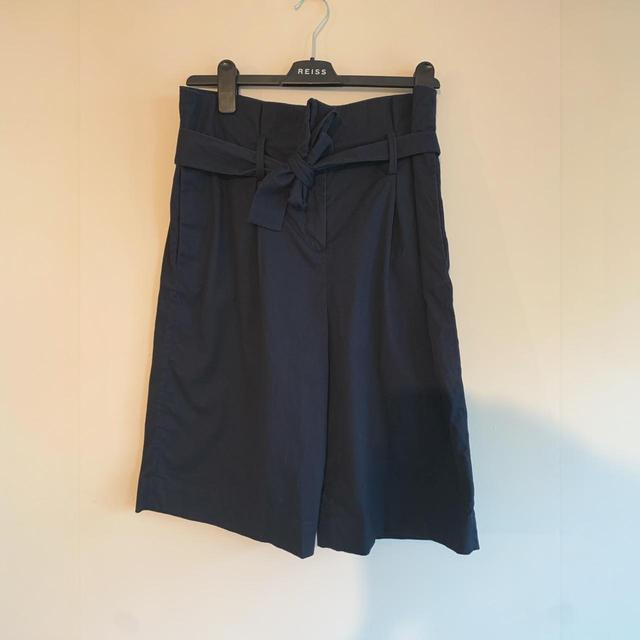 COS Women's Shorts - Navy on Productcaster.