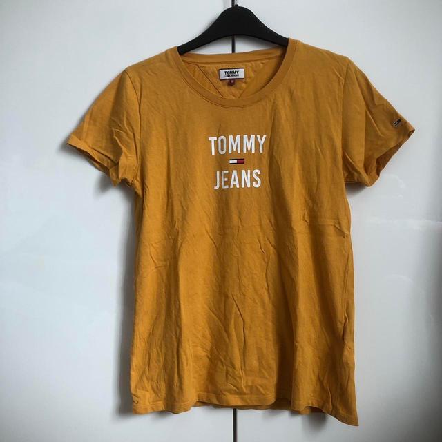 Tommy Hilfiger Women's T-shirt - Yellow - M on Productcaster.