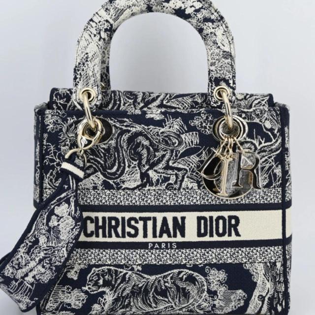 Dior Women's Bag - Navy on Productcaster.