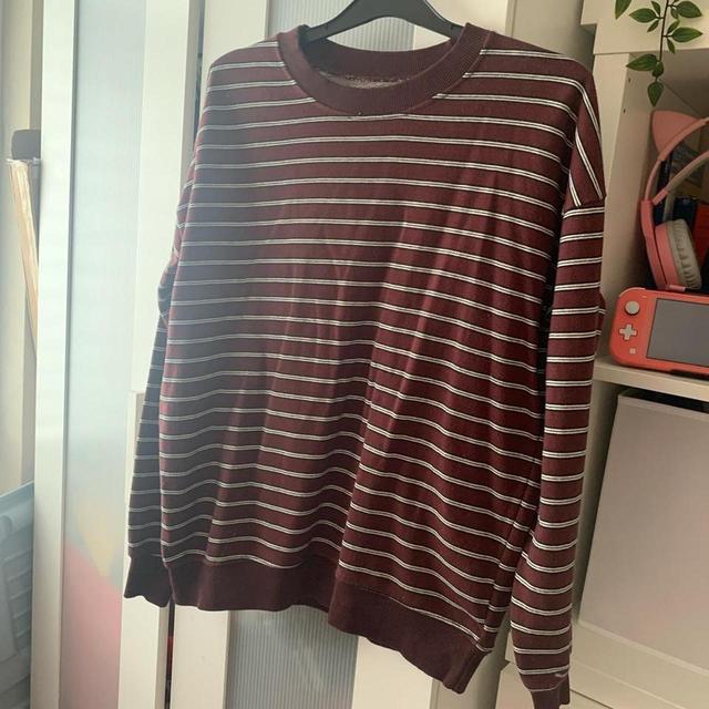 Pull&Bear Women's Sweatshirt - Burgundy - S on Productcaster.