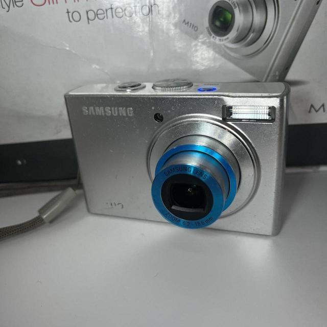 Samsung Digital cameras - Silver on Productcaster.