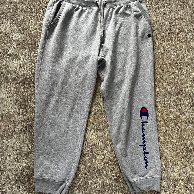 Champion Men's Sweatpants - Grey - XXL on Productcaster.