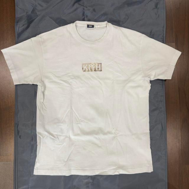 Kith Men's T-shirt - White/Cream - L on Productcaster.