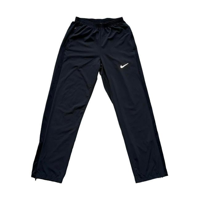 Nike Men's Sweatpants - Black - M on Productcaster.