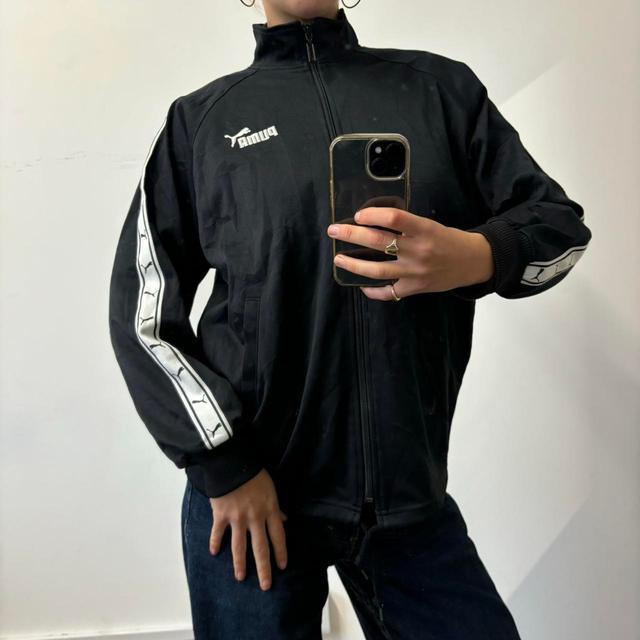 Puma Women's Jacket - Black - M on Productcaster.