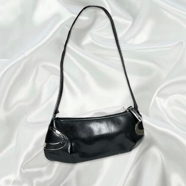 Fiorelli Women's Shoulder bags - Black on Productcaster.