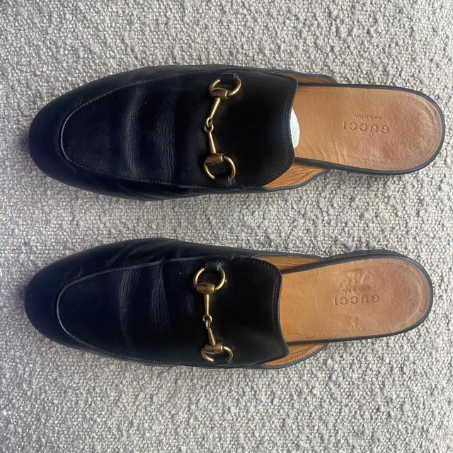 Gucci Men's Loafers - Black - UK 7 on Productcaster.