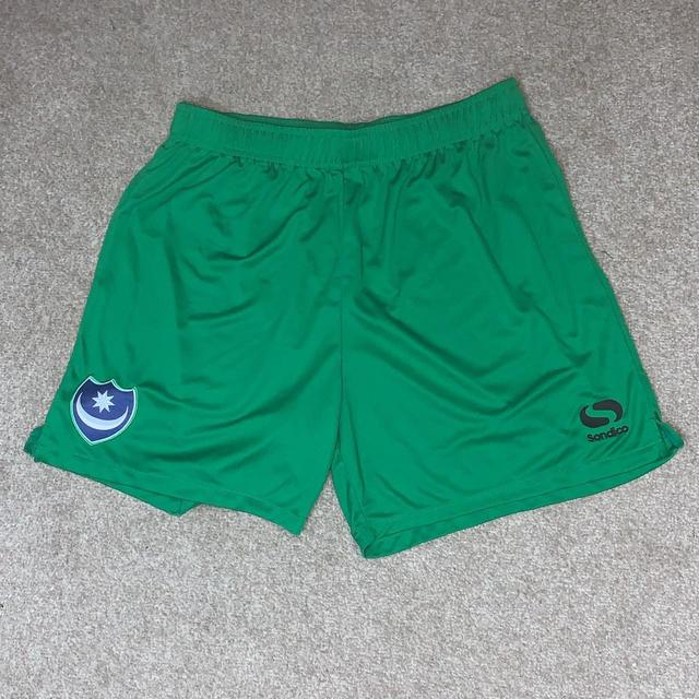 Sondico Men's Shorts - Green - XL on Productcaster.