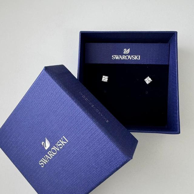 Swarovski Women's Earrings - Silver/White on Productcaster.